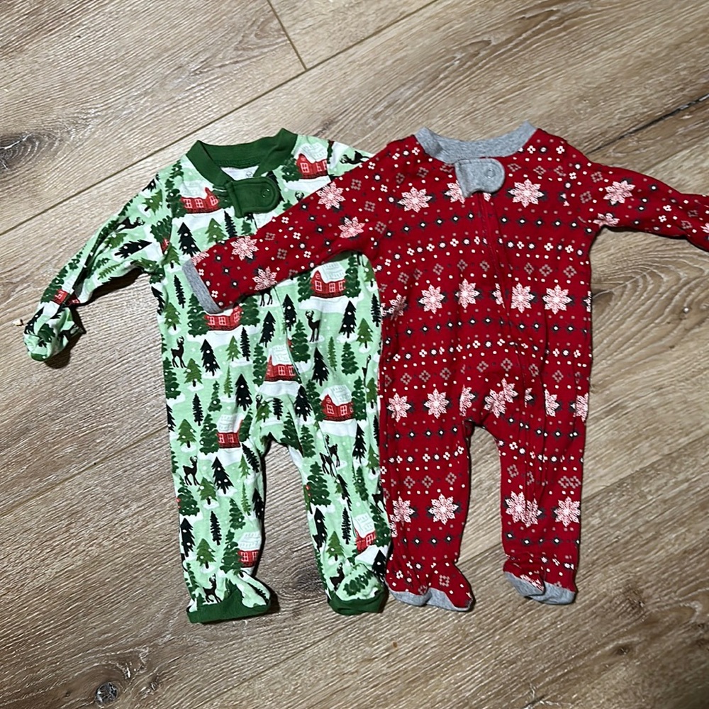 Christmas onesie, Honest brand, size newborn, like new